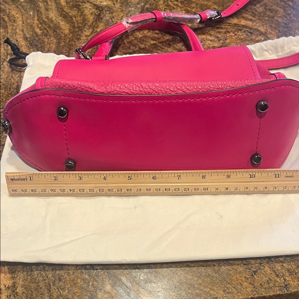 Coach Vibrant Pink Shoulder Bag - Picture 6 of 6